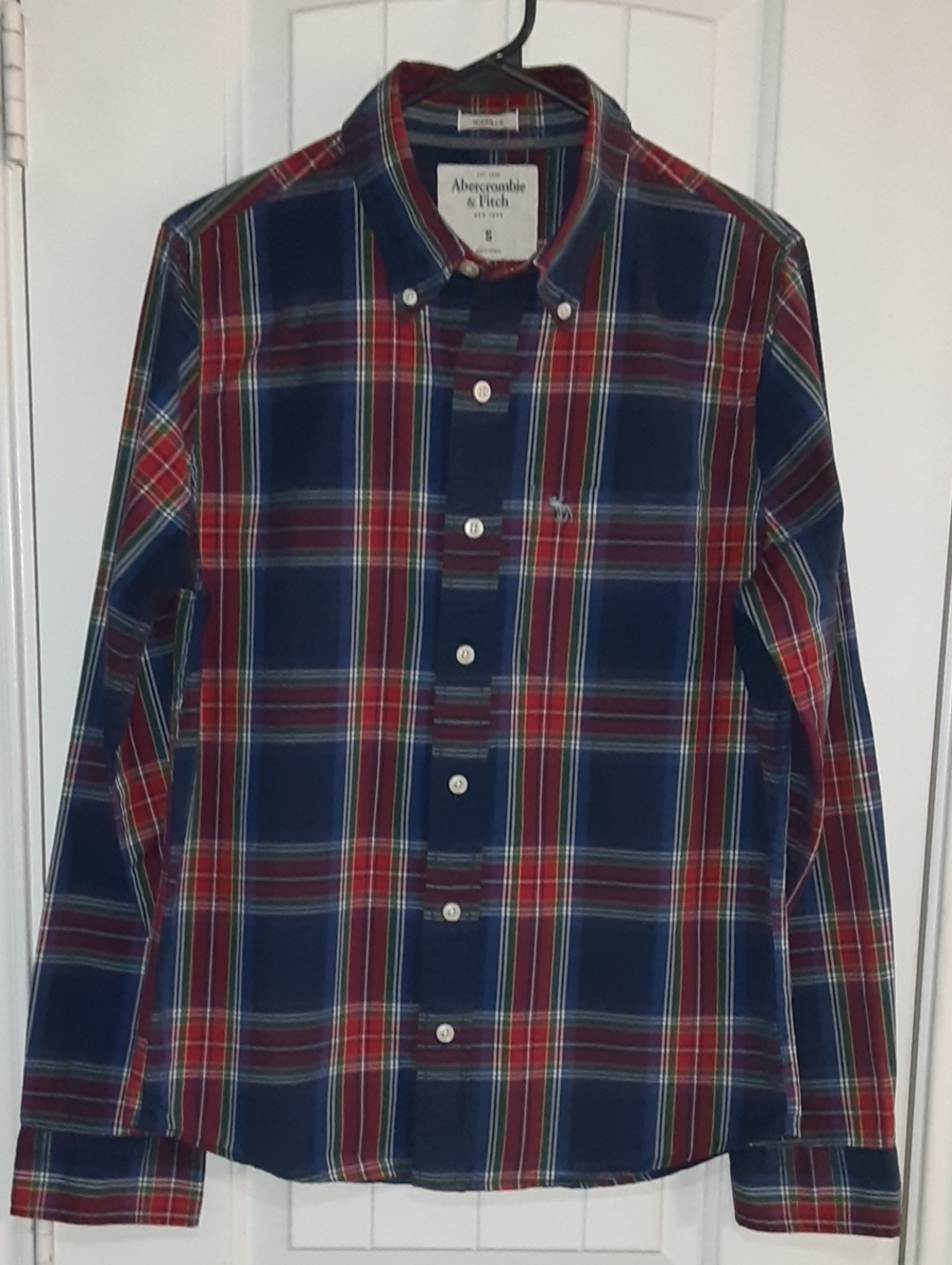 Abercrombie & Fitch Muscle Fit Plaid Button Down Shirt Small Navy Red Twill EUC